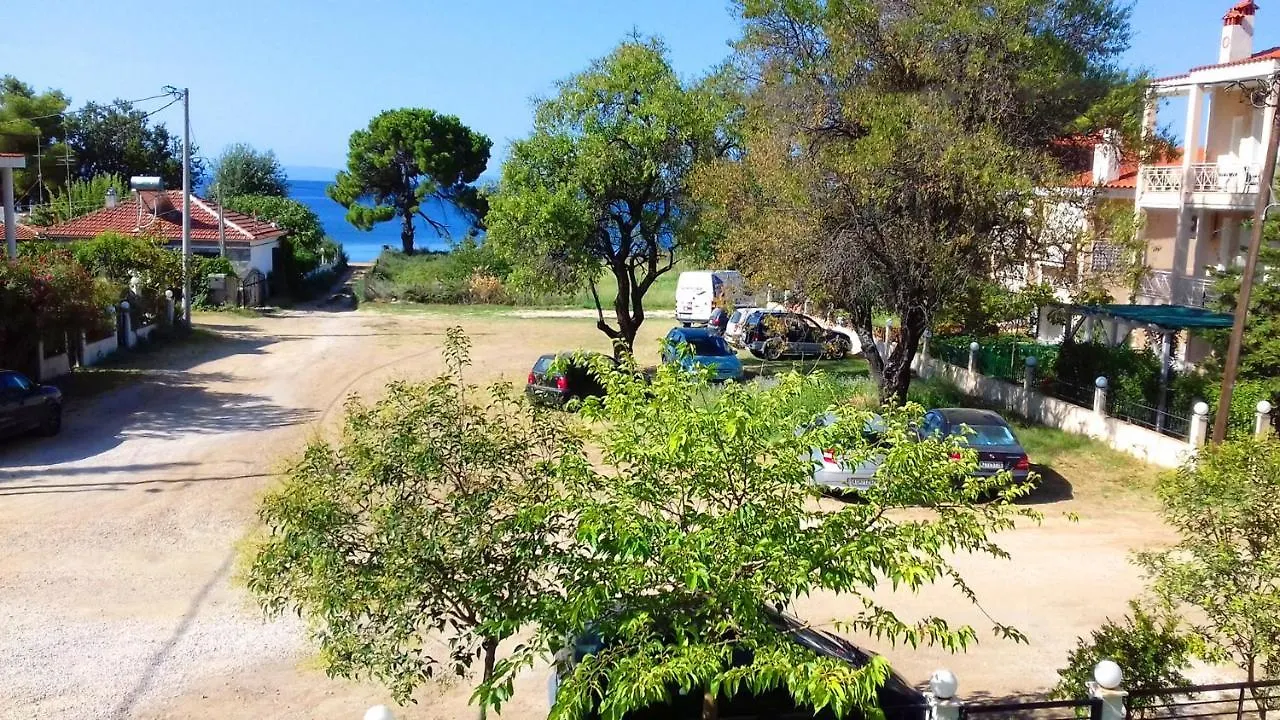 Guedin Sea Side House, Nikiti Villa Casa vacanze