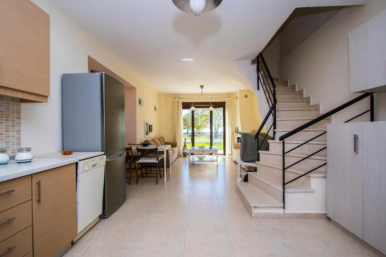 Guedin Sea Side House, Nikiti Villa Grecia